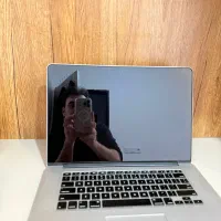 MacBook pro 11