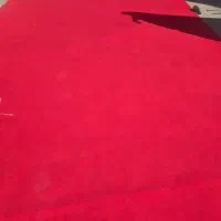 موکت قرمز کارکرده