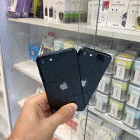 ایفون SE2020در حد نو واقعی