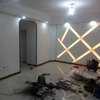 نصب قرنیز پی وی سی ۹ سانتی|خدمات پیشه و مهارت|تهران, شمشیری|دیوار