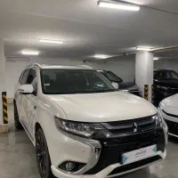 اوتلندر phev هیبرید 2018