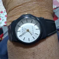 ساعت وکفتر فروشی