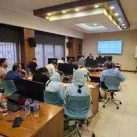 آموزش سامانه جامع تجارت توسط تیم ایکام