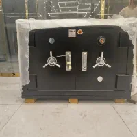 گاوصندوق زیرویترینی طلا فروشی