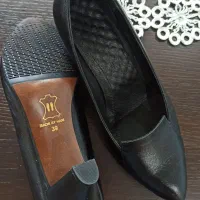 کفش زنانه چرم ساخت هند|کیف، کفش، کمربند|بندر انزلی, باغ زمانی|دیوار