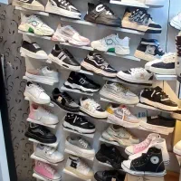 تمامی کفش هایه تک سایز فقط 450
