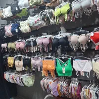 لباس زیر بصورت کلی و جزئی