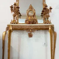 آئینه ،کنسول ،ساعت وشمعدانی برنجه در حد نو