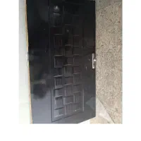 درب اپارتمان چوبی