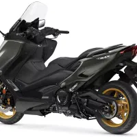 Xmax (yamaha Tmax techmax) ایکس مکس forza فورزا|موتورسیکلت|تهران, درختی|دیوار