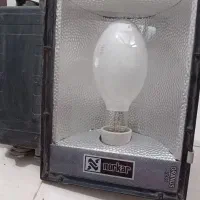 پرژکتور نورکار بزرگ اصلی باترانس سالم ولامپ