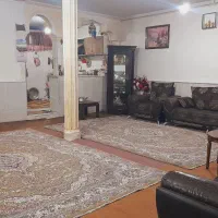 ویلایی ۱۳۰ متر بامغازه زیرقیمت فوری