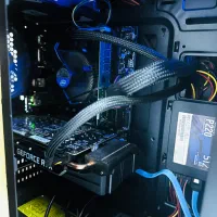 کیس گیمینگ کامل با مانیتور کیبورد و‌ موس