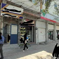 واحد تجاری ۱۳۰ متری بر اصلی