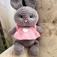 عروسک خرگوش بافتنی با کاموامخمل