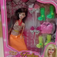 عروسک باربی|اسباب‌‌بازی|رشت, گلباغ نماز|دیوار