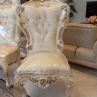 دو عدد صندلی میزبان کلاسیک در حد نو