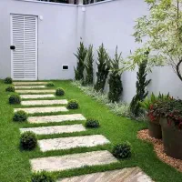 حیاط شمالی زعفرانیه