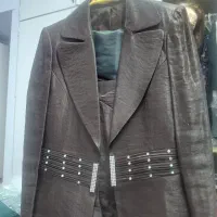 کت و دامن و تاپ