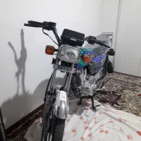 موتور سیکلت کبیر