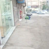 مغازه-13متری-ملکی-دوشان-خیابان-روبروی-نما-اتومبیل