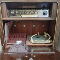 رادیو گرام قدیمی|کلکسیون اشیاء عتیقه|کرج, عظیمیه|دیوار