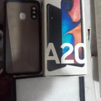 گوشی سامسونگ A20 تمیز