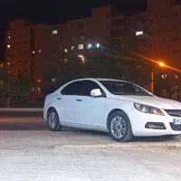 جک j5 اتوماتیک کم کار