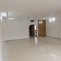 طبقه همکف 125راه جداحیاط دار تخلیه