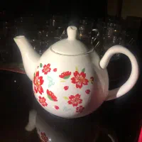 دو تا قوری با قیمت مناسب|قوری، کتری، قهوه‌ساز دستی|شاهین‌شهر, عطار|دیوار