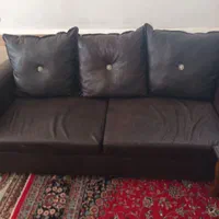 سلام دوعددمبل چرمی سه نفره ودونفره به فروش میرسد