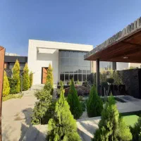 ویلا-لوکس-اسپرلوس-گاردن