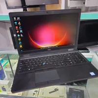 لپتاپ DELL 5590 بسیار تمیز در حد آکبند نسل ۸ رم۱۶