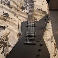 epiphone explorer