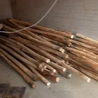 چوب نردبانی چوب بیل دسته کلنگ چوب برای خراطی