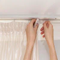 نصب پرده و لوستر