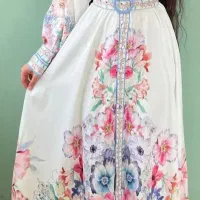 پوشاک زنانه