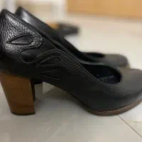 کفش چرم بهشتیان