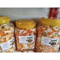 ترشجات وسبزیجات وخیار شور