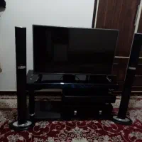 تلویزیون ال جی اصل سایز 42 با میز و دو عدد بلندگو