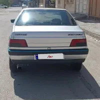 خودروی سواری وانت