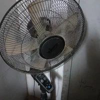 ماشین لباسشویی ۳تومان پنکه هم ۳تومان