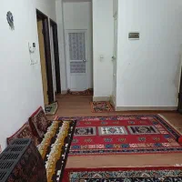 اپارتمان طبقه اول مسکن مهر سه طبقه ها