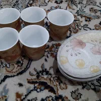 تعدادی ظروف