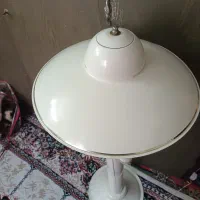 آباژور ایستاده قدیمی|چراغ خواب و آباژور|کرج, حصارک بالا|دیوار