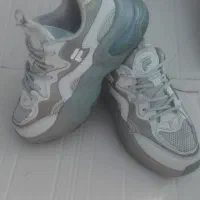 کتونی فیلا 39