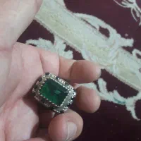 انگشتر زمرد