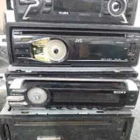 وسایل صوتی و تعدادی آیینه