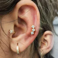 تخفیف پیرسینگ حرفه ای گوش،ناف،بینی،لب و.نگین دندان