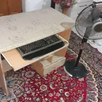 ۲ عدد پنکه ومیز کامپیوتر و کیبورد قفل کتابی و متر